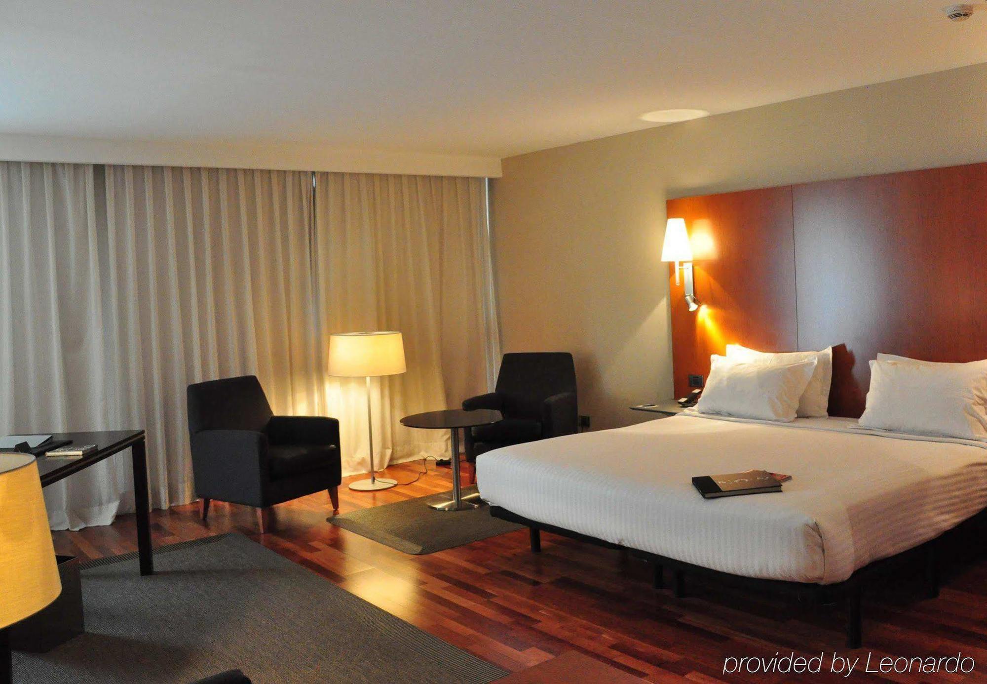 Ac Hotel La Rioja By Marriott Logroño Zimmer foto
