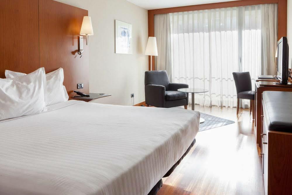 Ac Hotel La Rioja By Marriott Logroño Exterior foto